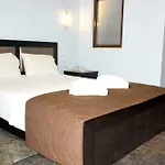 Hotel Makednos