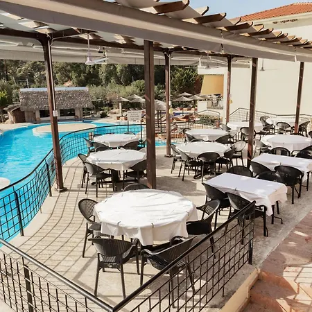 Makednos Hotel