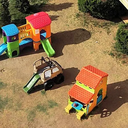 Hotel Makednos