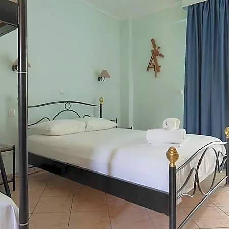 Makednos Hotel