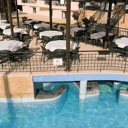 Makednos Hotel 3*